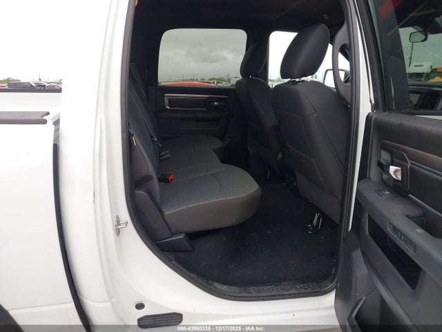 Продажа на аукционе авто 2024 Ram 1500 Classic Warlock  4x2 5'7 Box, vin: 1C6RR6LG9RS122714, номер лота: 43950335
