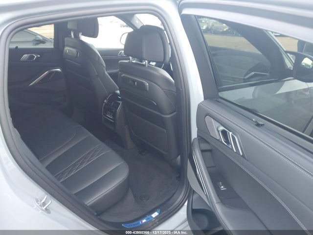 5UX43EX00T9107303 BMW X6 M60i