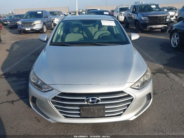 5NPD84LF5HH082887 Hyundai ELANTRA SE