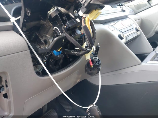 5NPD84LF5HH082887 Hyundai ELANTRA SE