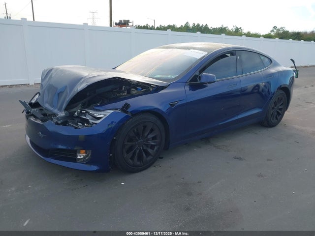 2017 TESLA MODEL S 5YJSA1E2XHF190411 Photo 1