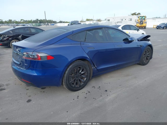 2017 TESLA MODEL S 5YJSA1E2XHF190411 Photo 3