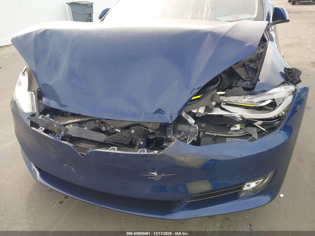 2017 TESLA MODEL S 5YJSA1E2XHF190411 Photo 5