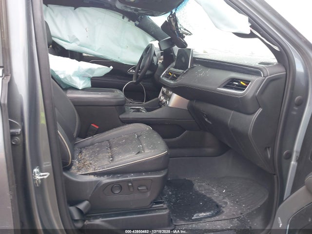 2022 GMC YUKON XL 1GKS2GKD2NR322335 Photo 4