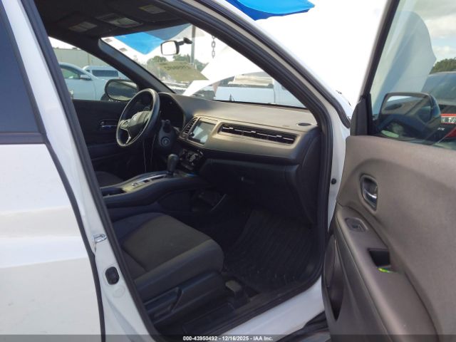 2022 HONDA HR-V 3CZRU5H1XNM732124 Photo 4