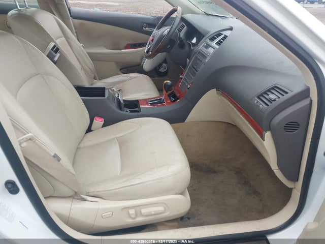 2011 LEXUS ES 350 JTHBK1EGXB2464546 Photo 4