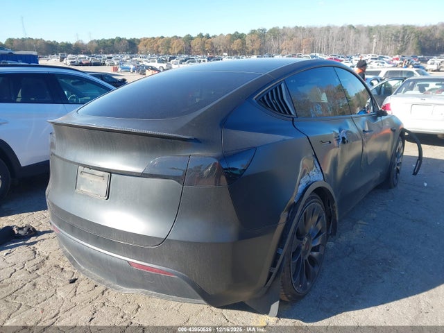 2023 TESLA MODEL Y 7SAYGDEF4PF853941 Photo 3