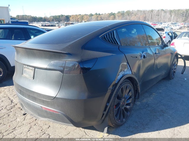 2023 TESLA MODEL Y 7SAYGDEF4PF853941 Photo 5