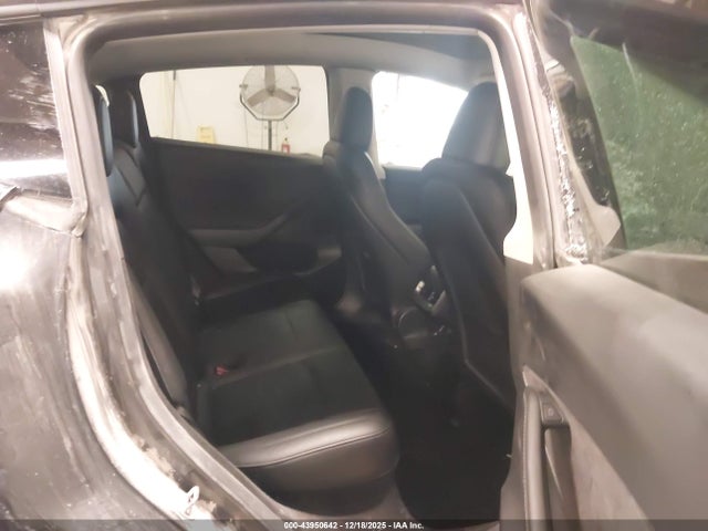 2024 TESLA MODEL Y 7SAYGDED3RF054296 Photo 7