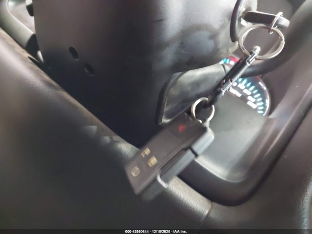 3GCUKREC0GG323800 Chevrolet Silverado 1500 1lt