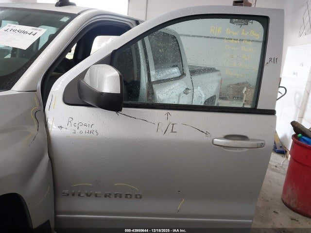 3GCUKREC0GG323800 Chevrolet Silverado 1500 1lt
