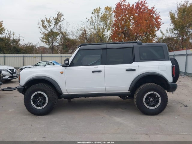 Ford Bronco Badlands 2023 1FMEE5DP8PLB63544 Image 15