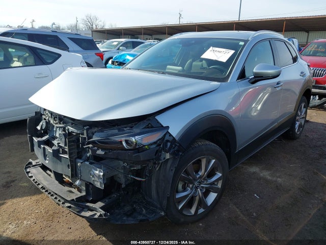 Продажа на аукционе авто 2021 Mazda Cx-30 Premium, vin: 3MVDMBDL3MM254809, номер лота: 43950727