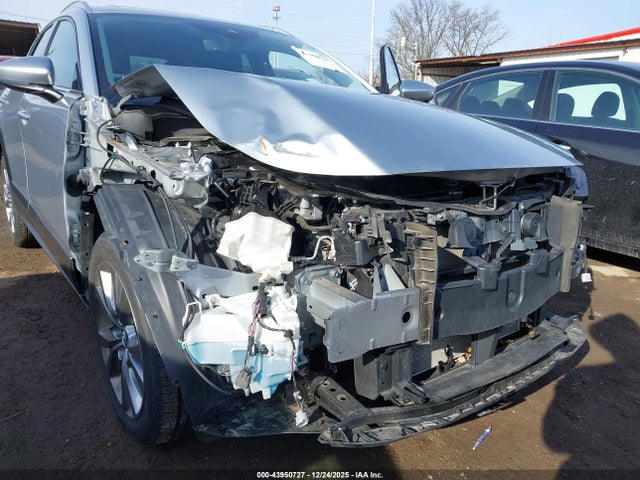 Продажа на аукционе авто 2021 Mazda Cx-30 Premium, vin: 3MVDMBDL3MM254809, номер лота: 43950727