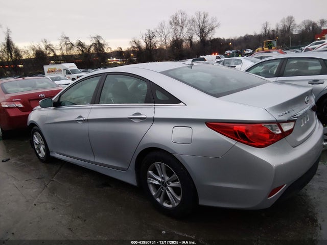 Продаж на аукціоні авто 2014 Hyundai Sonata Gls, vin: 5NPEB4AC0EH889375, номер лоту: 43950731