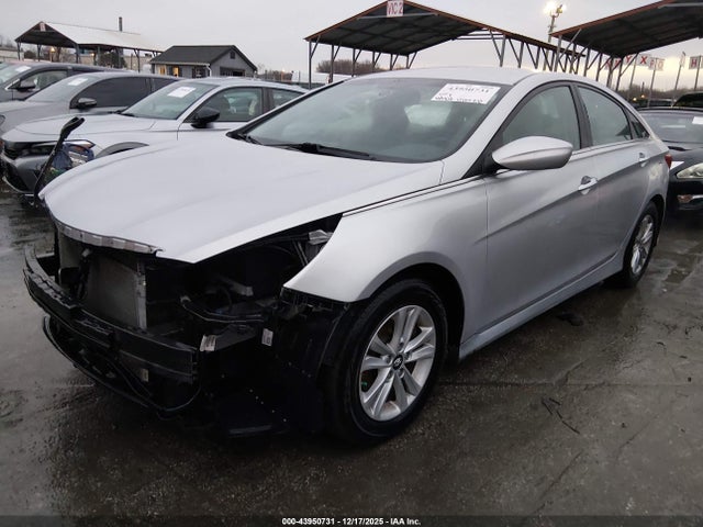 Продаж на аукціоні авто 2014 Hyundai Sonata Gls, vin: 5NPEB4AC0EH889375, номер лоту: 43950731