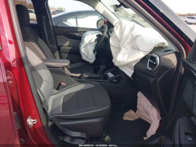 2025 CHEVROLET TRAILBLAZER KL79MPSP4SB164760 Photo 4