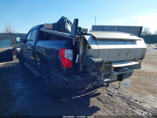 2017 NISSAN TITAN XD 1N6BA1F48HN573827 Photo 2