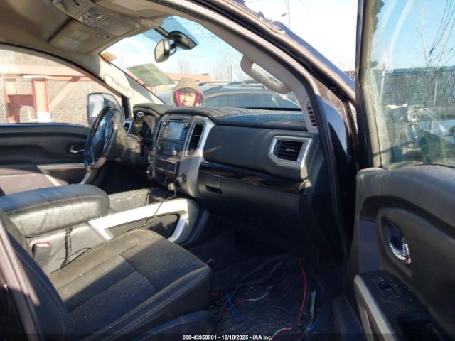 2017 NISSAN TITAN XD 1N6BA1F48HN573827 Photo 4