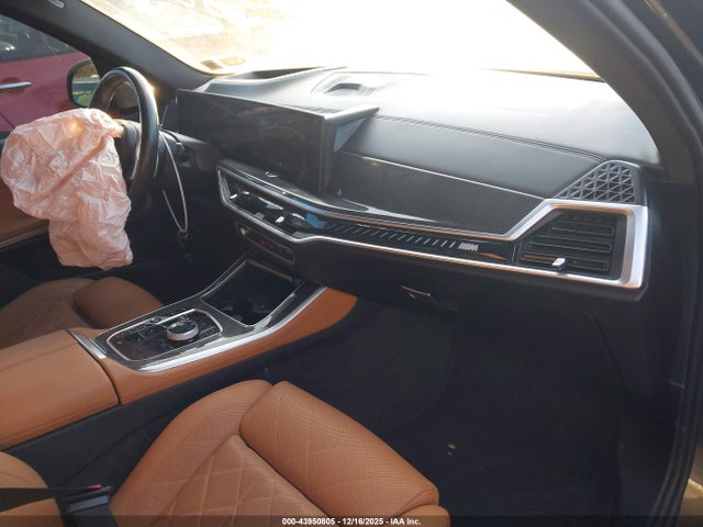 2025 BMW X5 5UX33EU06S9X41990 Photo 4