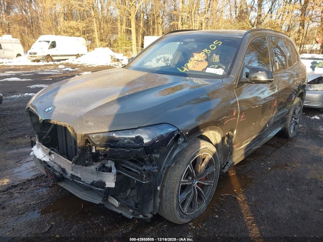 2025 BMW X5 5UX33EU06S9X41990 Photo 5