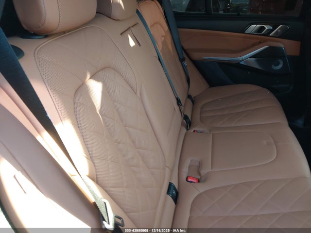 2025 BMW X5 5UX33EU06S9X41990 Photo 7
