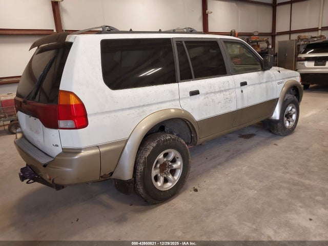 1998 MITSUBISHI MONTERO SPORT JA4MT31P0WP033421 Photo 3