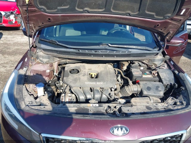 Aukcja sprzedaży 2017 Kia Forte Lx, vin: 3KPFL4A78HE121236, numer aukcji: 43950832