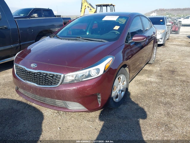 Aukcja sprzedaży 2017 Kia Forte Lx, vin: 3KPFL4A78HE121236, numer aukcji: 43950832