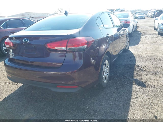 Aukcja sprzedaży 2017 Kia Forte Lx, vin: 3KPFL4A78HE121236, numer aukcji: 43950832