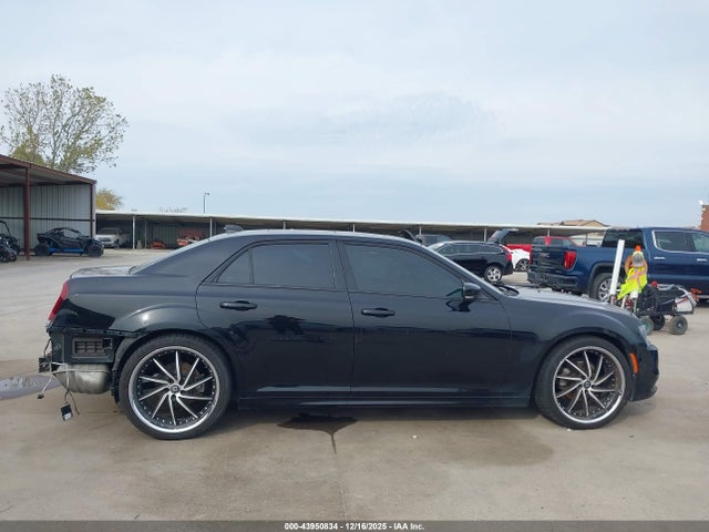 43950834 :رقم المزاد ، 2C3CCABG7GH295046 vin ، 2016 Chrysler 300 300s Alloy Edition مزاد بيع