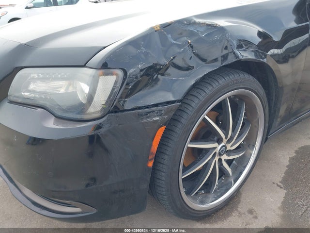 43950834 :رقم المزاد ، 2C3CCABG7GH295046 vin ، 2016 Chrysler 300 300s Alloy Edition مزاد بيع