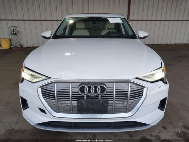 2019 AUDI E-TRON WA1VABGE6KB024157 Photo 5