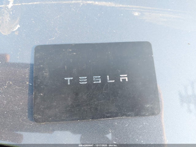 2023 TESLA MODEL Y 7SAYGDEE5PA210695 Photo 10