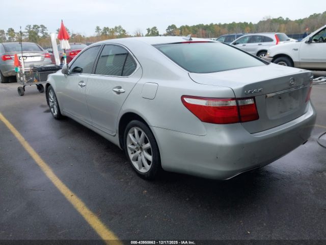 2007 LEXUS LS 460 JTHBL46F775040901 Photo 2