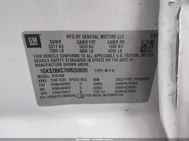GMC YUKON SLT 2017 1GKS2BKC7HR260820 Image 9