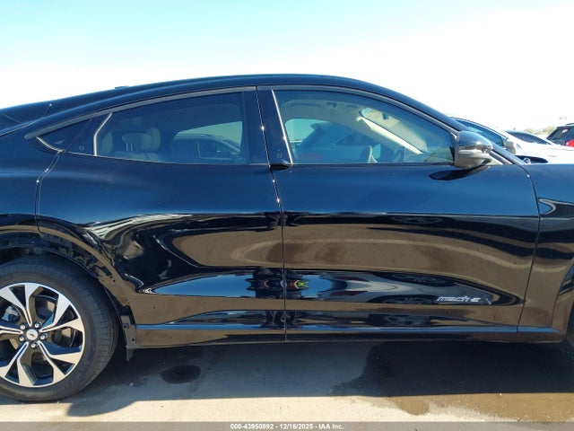Ford Mustang Mach-e Premium 2023 3FMTK3R72PMA88206 Image 14