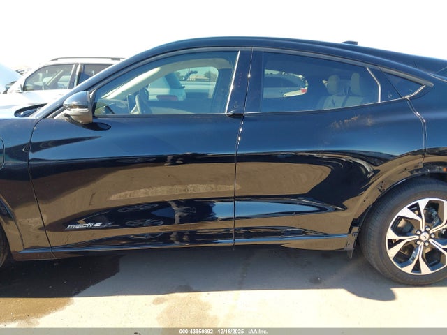Ford Mustang Mach-e Premium 2023 3FMTK3R72PMA88206 Image 15