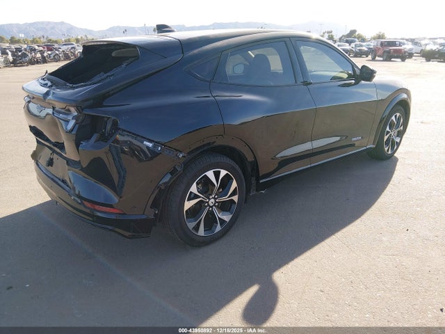 Ford Mustang Mach-e Premium 2023 3FMTK3R72PMA88206 Image 4