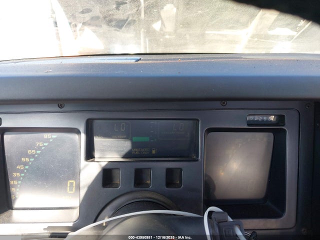 1987 CHEVROLET CORVETTE 1G1YY3184H5113765 Photo 6