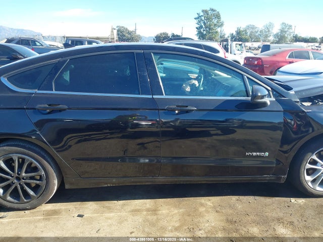 Ford Fusion Hybrid Se 2019 3FA6P0LU9KR271569 Image 13