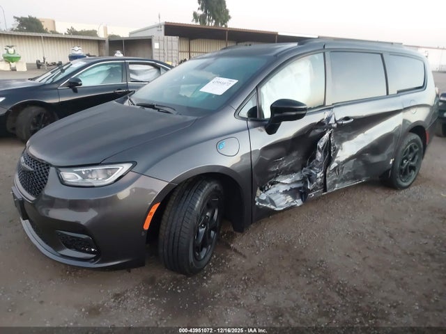 2023 CHRYSLER PACIFICA HYBRID 2C4RC1S72PR584349 Photo 1