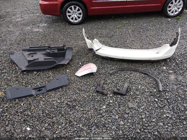 Nissan ROGUE S 2015 5N1AT2MV7FC849168 Image 12