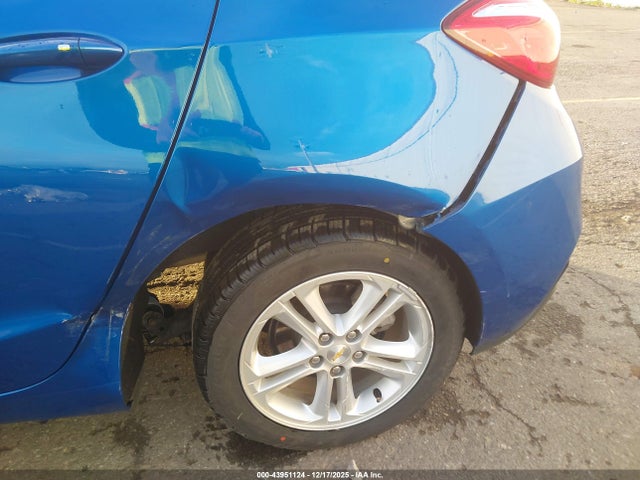 Chevrolet Cruze Lt Auto 2018 3G1BE6SM6JS651066 Image 6