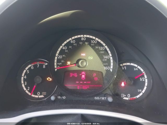 2013 VOLKSWAGEN BEETLE 3VWJP7AT4DM605818 Photo 6