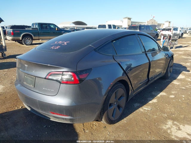 2022 TESLA MODEL 3 5YJ3E1EB3NF183353 Photo 3