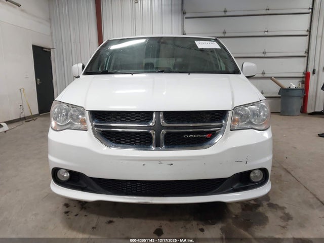 Продажа на аукционе авто 2019 Dodge Grand Caravan Sxt, vin: 2C4RDGCG0KR694338, номер лота: 43951143