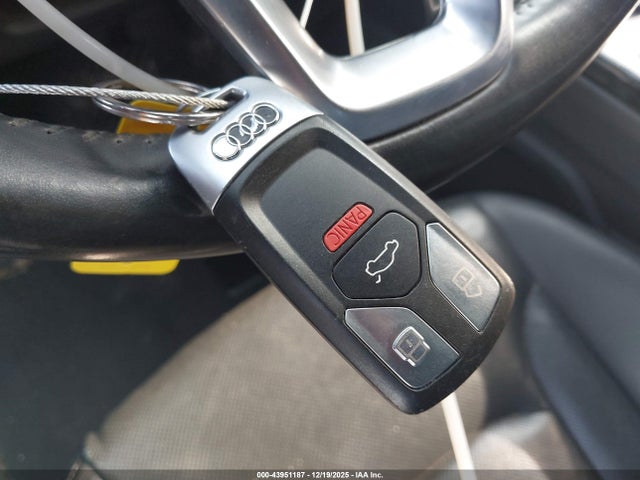 2017 AUDI Q7 WA1LHAF75HD048401 Photo 10