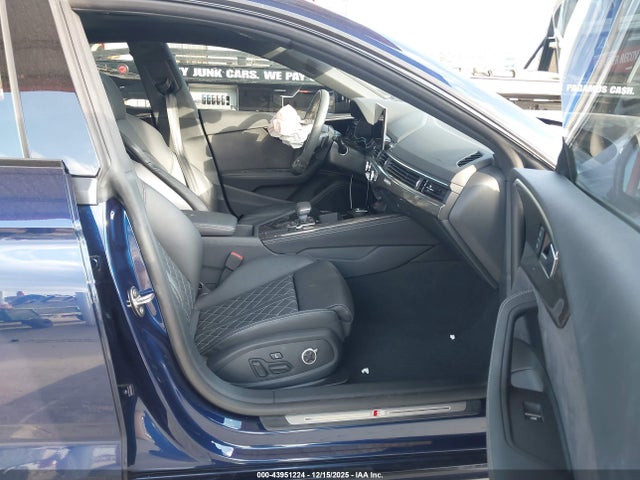 2025 AUDI S5 SPORTBACK WAUC4CF57SA009312 Photo 4