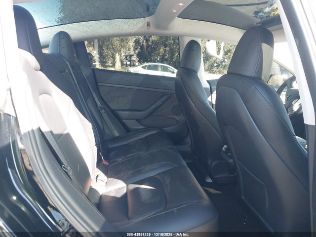 2022 TESLA MODEL 3 5YJ3E1EA9NF323462 Photo 7